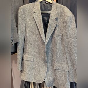 Jos A Bank herringbone Black & White Herringbone wool Blazer Sz. 50 Single Vent